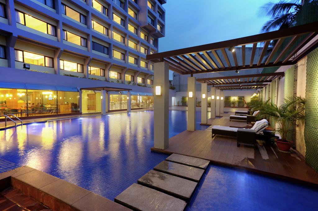 Dolphin Hotel Visakhapatnam Eksteriør billede