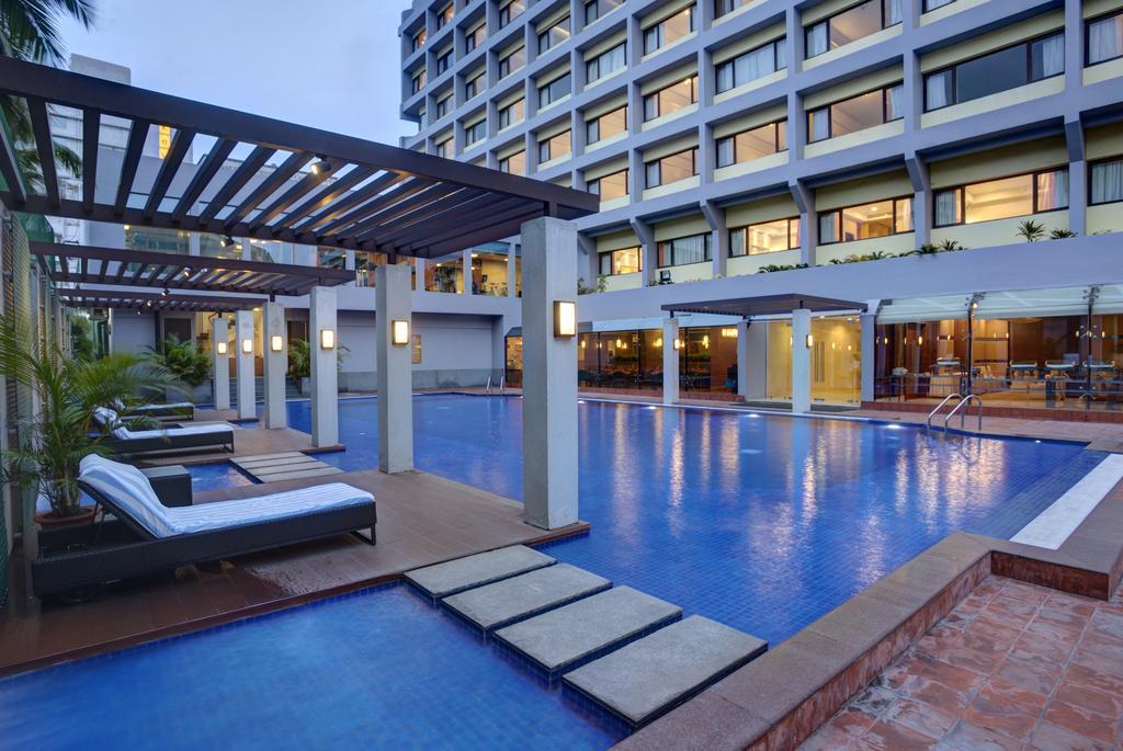 Dolphin Hotel Visakhapatnam Eksteriør billede