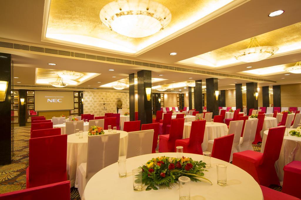 Dolphin Hotel Visakhapatnam Eksteriør billede