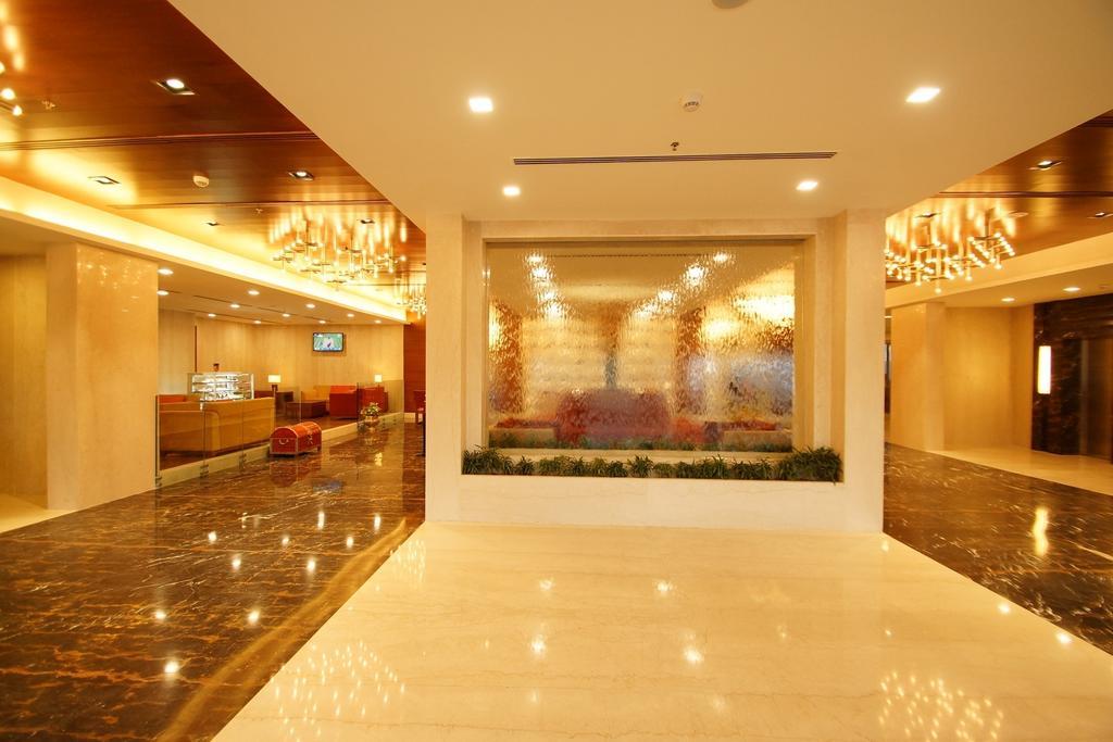 Dolphin Hotel Visakhapatnam Eksteriør billede