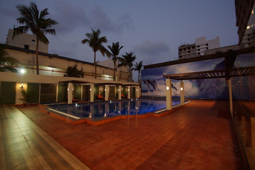 Dolphin Hotel Visakhapatnam Eksteriør billede